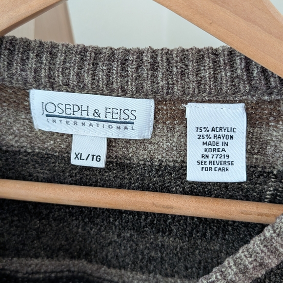 Vintage Chenille Abstract Geometric Patterned Crewneck Sweater In Gray/Brown - Picture 11 of 12